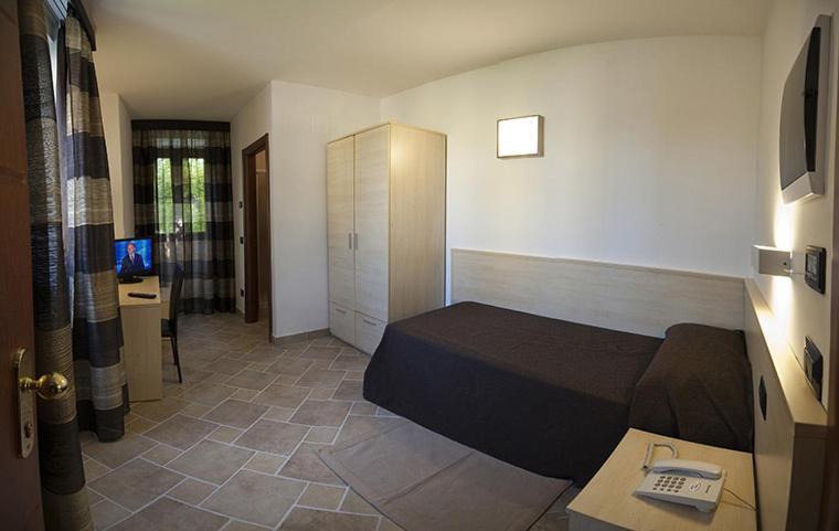 Villa Giovina Pratola Peligna Ruang foto